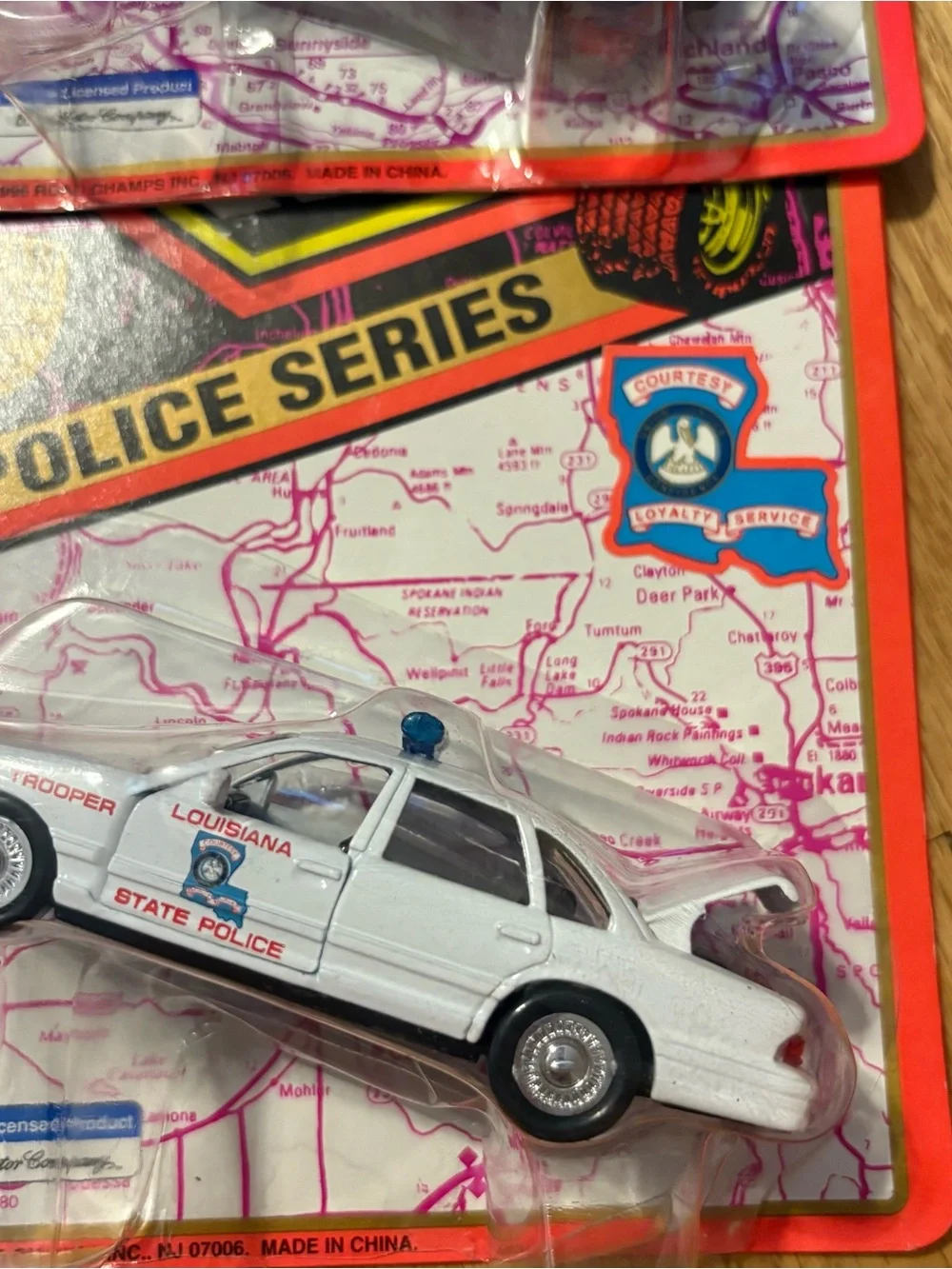 Vintage set road